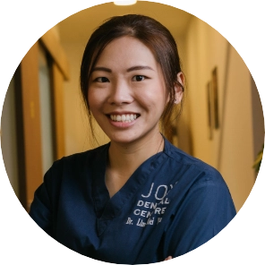 Portrait: Dr. Lim Mei Yian at Joy Dental.