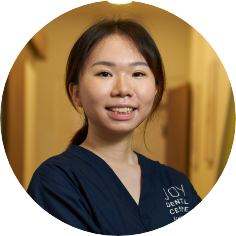 Portrait: Jenniex Chen Qingxiang at Joy Dental.